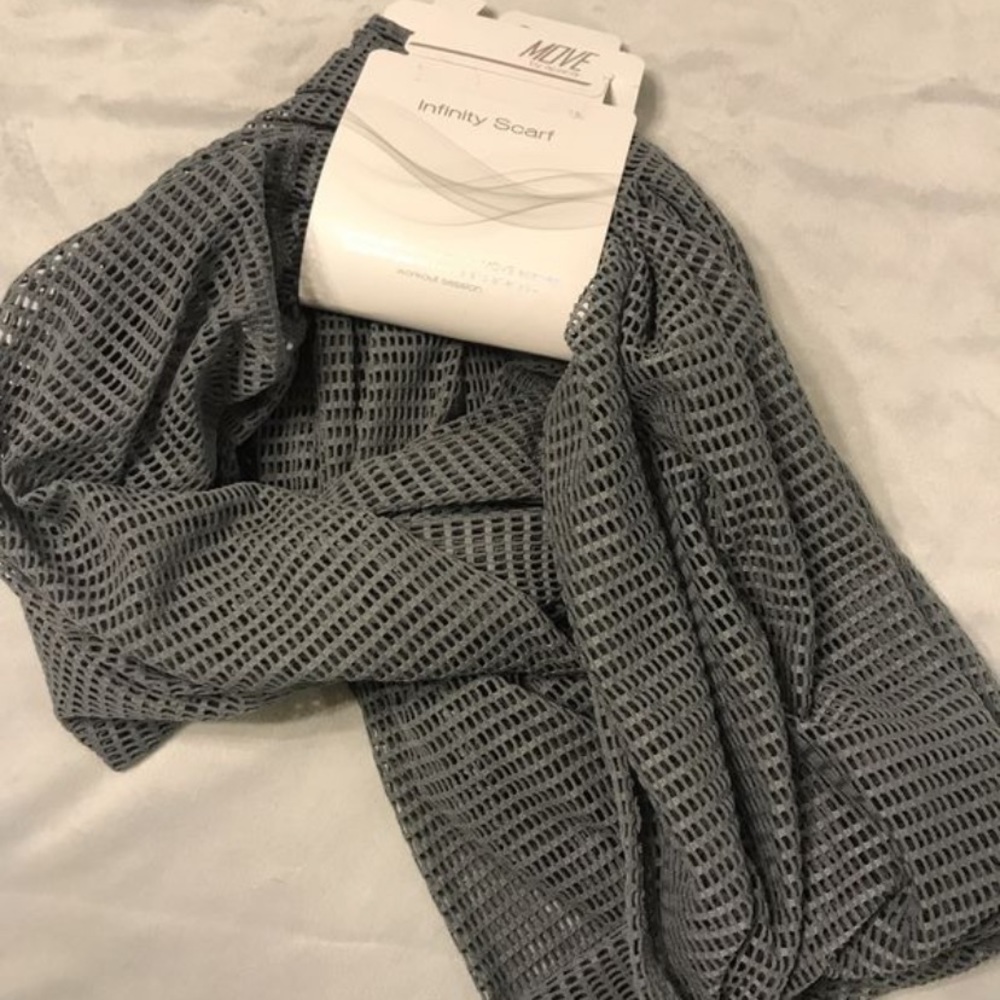 Scarf - Picture 4 of 4